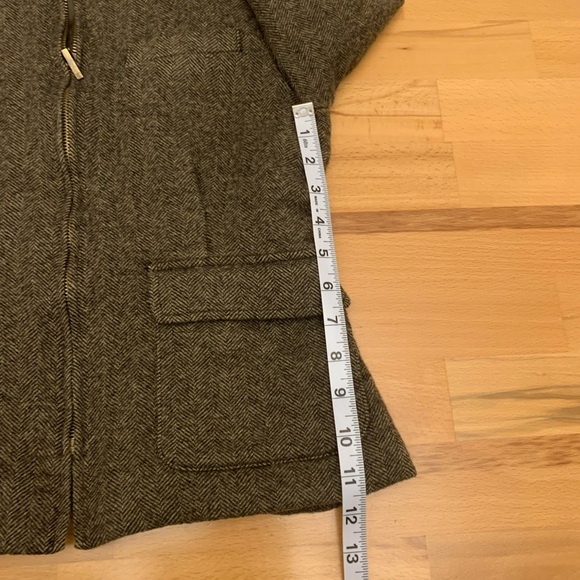 Lauren Ralph Lauren Petite chevron zipper jacket size 4P (more like a 2P) - Picture 9 of 15
